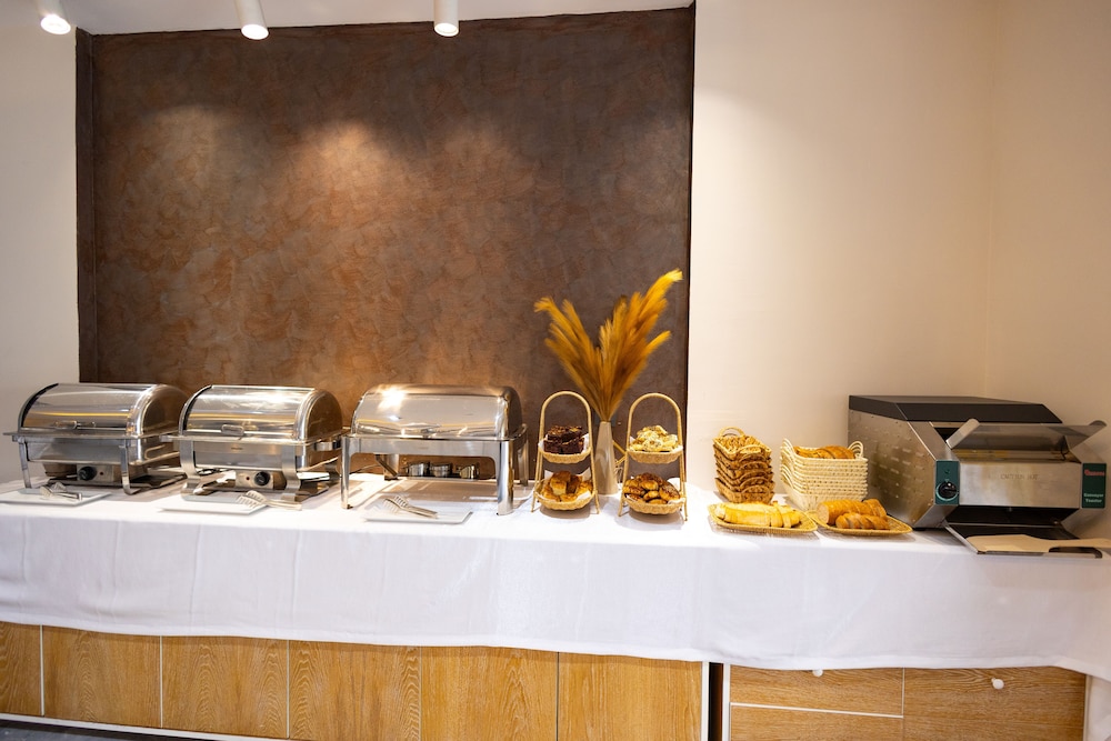 Niva Atakum Otel 6/50