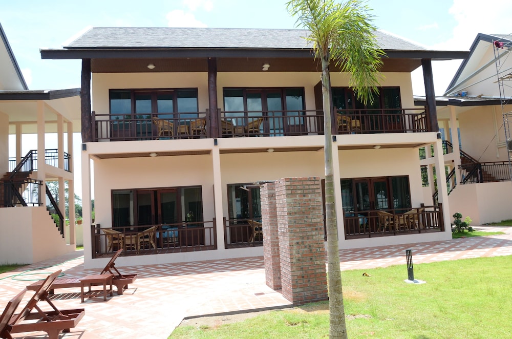 Saksiri Riverside Boutique Hotel 3/50