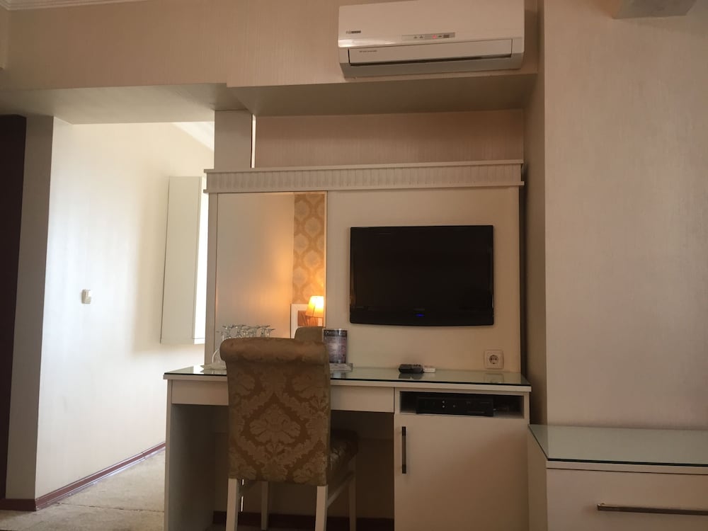 Pen Hotel 39/44