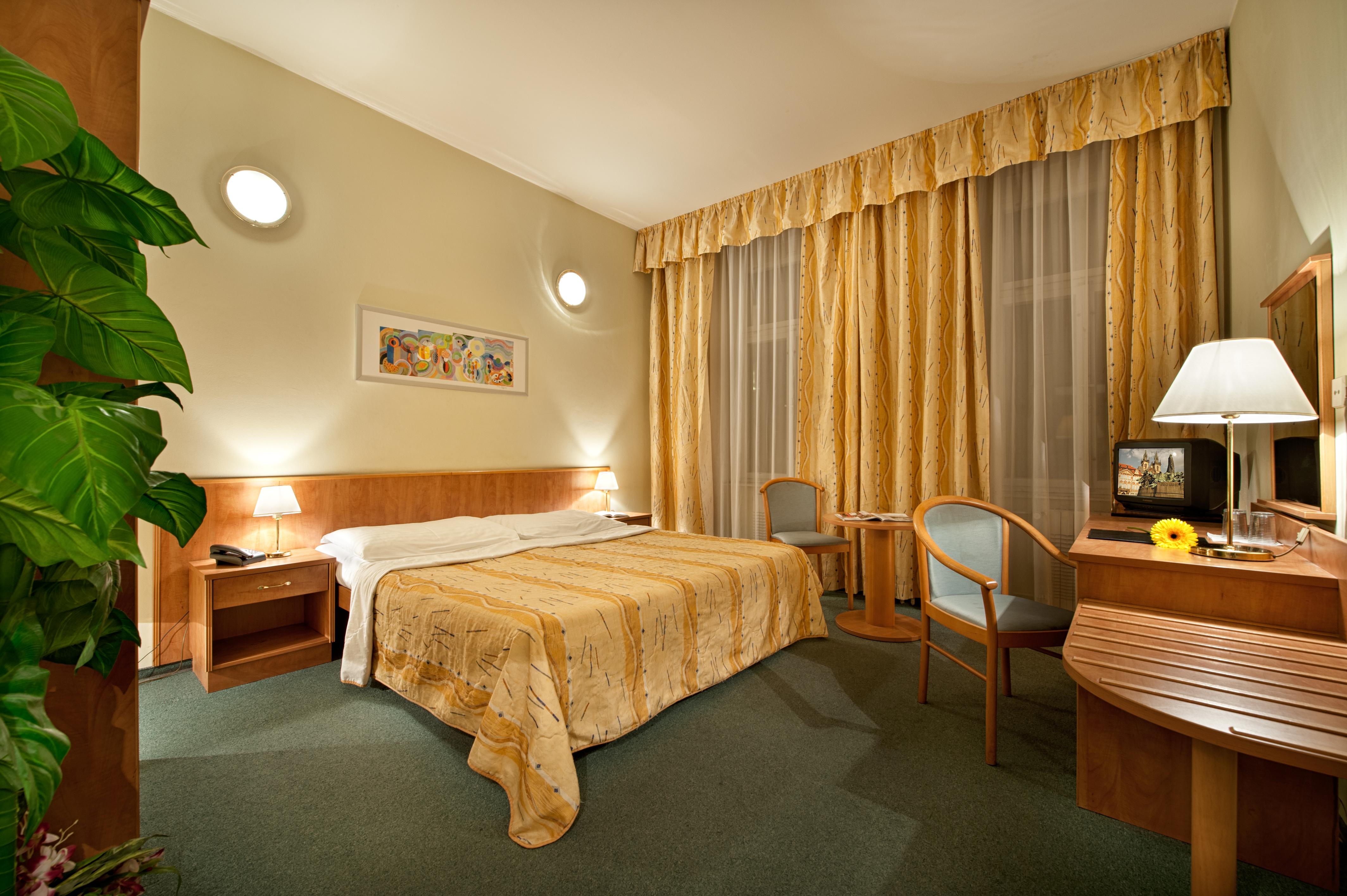 Hotel Aron 6/15
