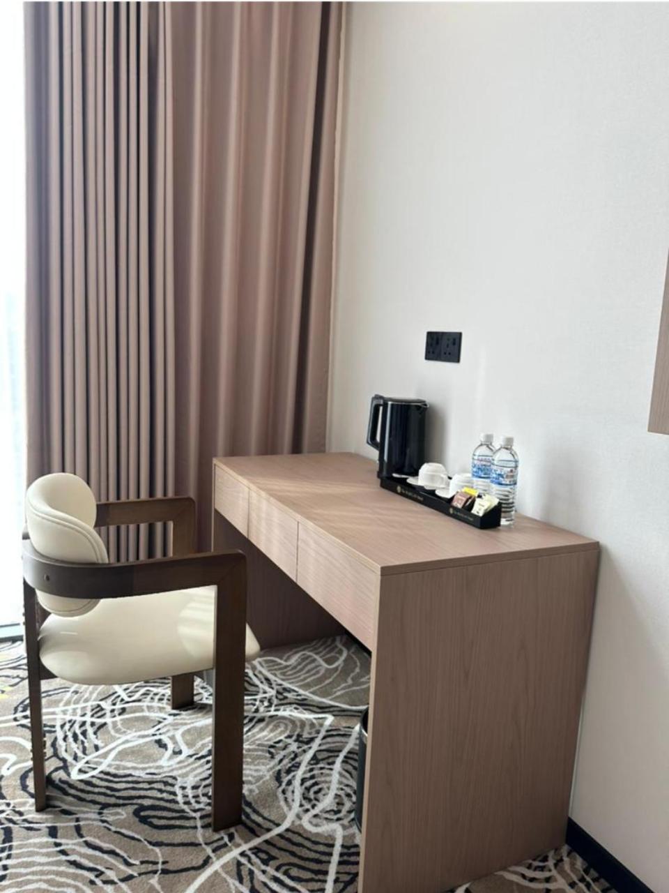 The MAJULAN Hotel 30/43