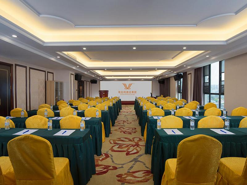 Vienna Hotel (Shantou Chaoyang Mianxi Road) 27/30