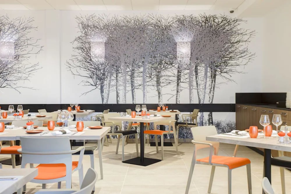 Spark by Hilton Lyon Park Saone 51/61