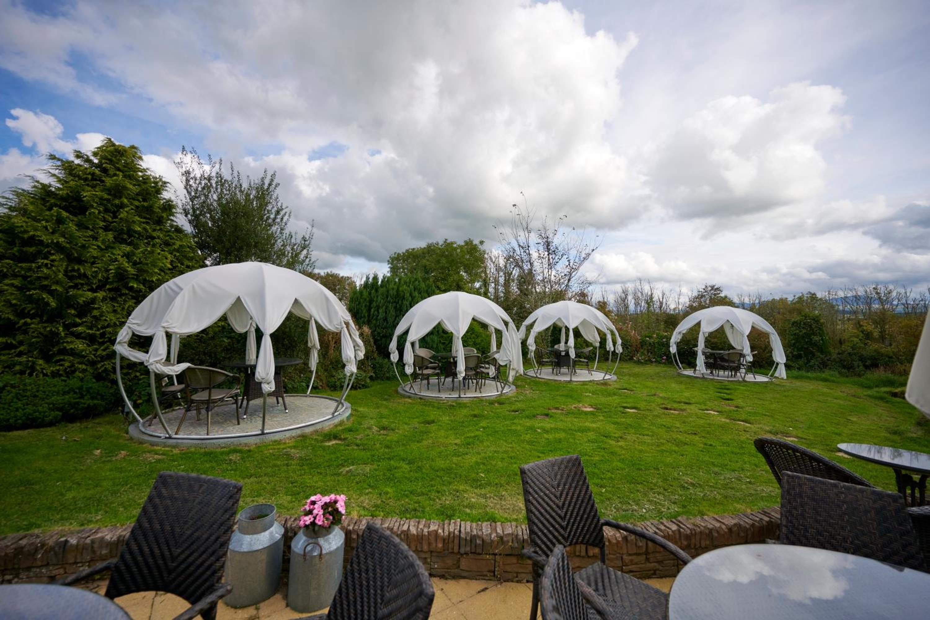 The Melbreak Country Hotel 11/12