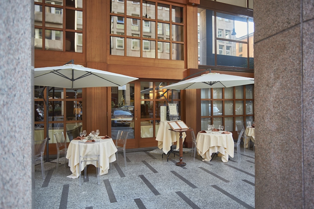 德拉威乐辛那酒店(Sina De La Ville) 图片4
