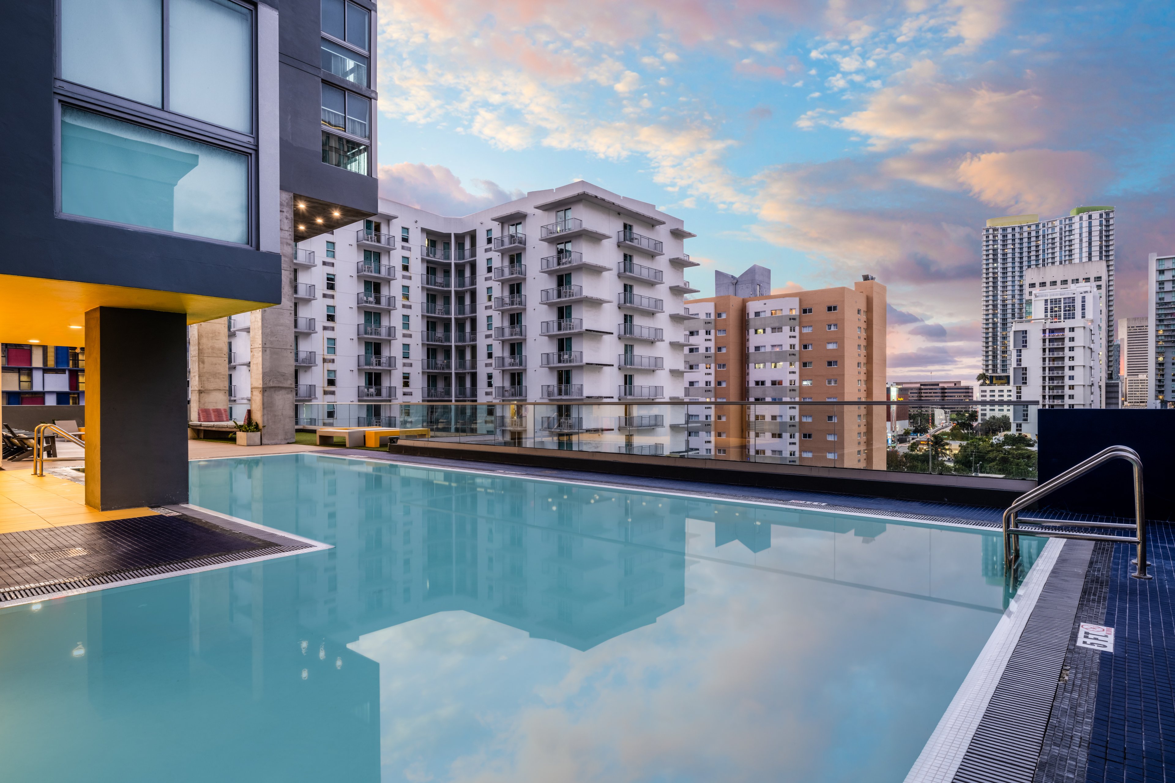 Atwell Suite Miami Brickell 13/79