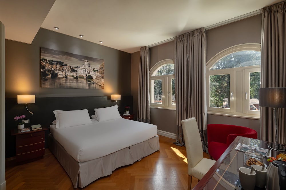 Hotel Principe Torlonia 33/65