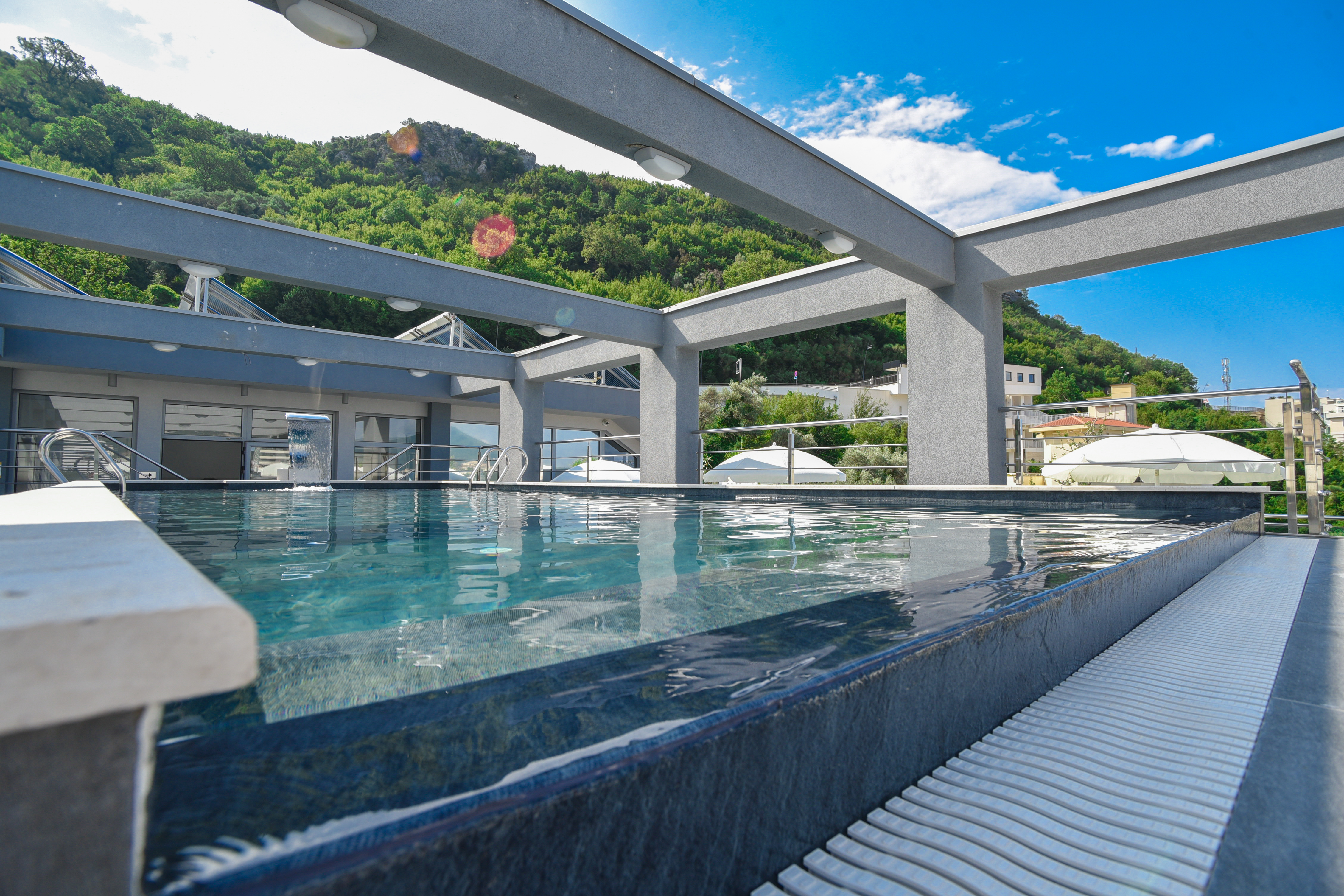 Hotel La Mer 40/65