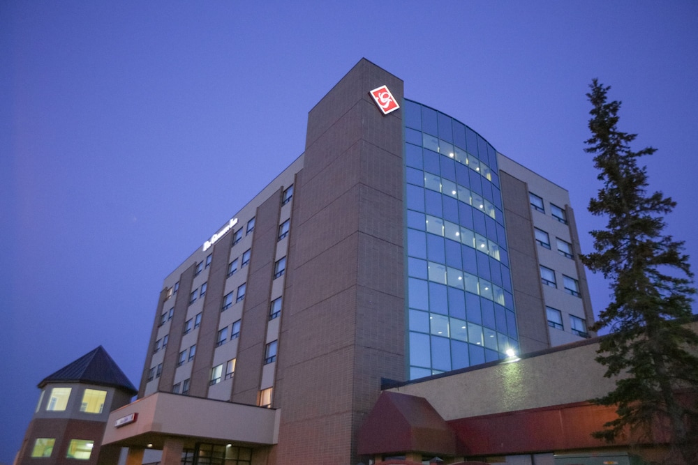 The Glenmore Inn & Convention Centre 3/60