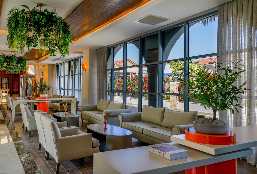 SIDE ALUNA HOTEL 32/50