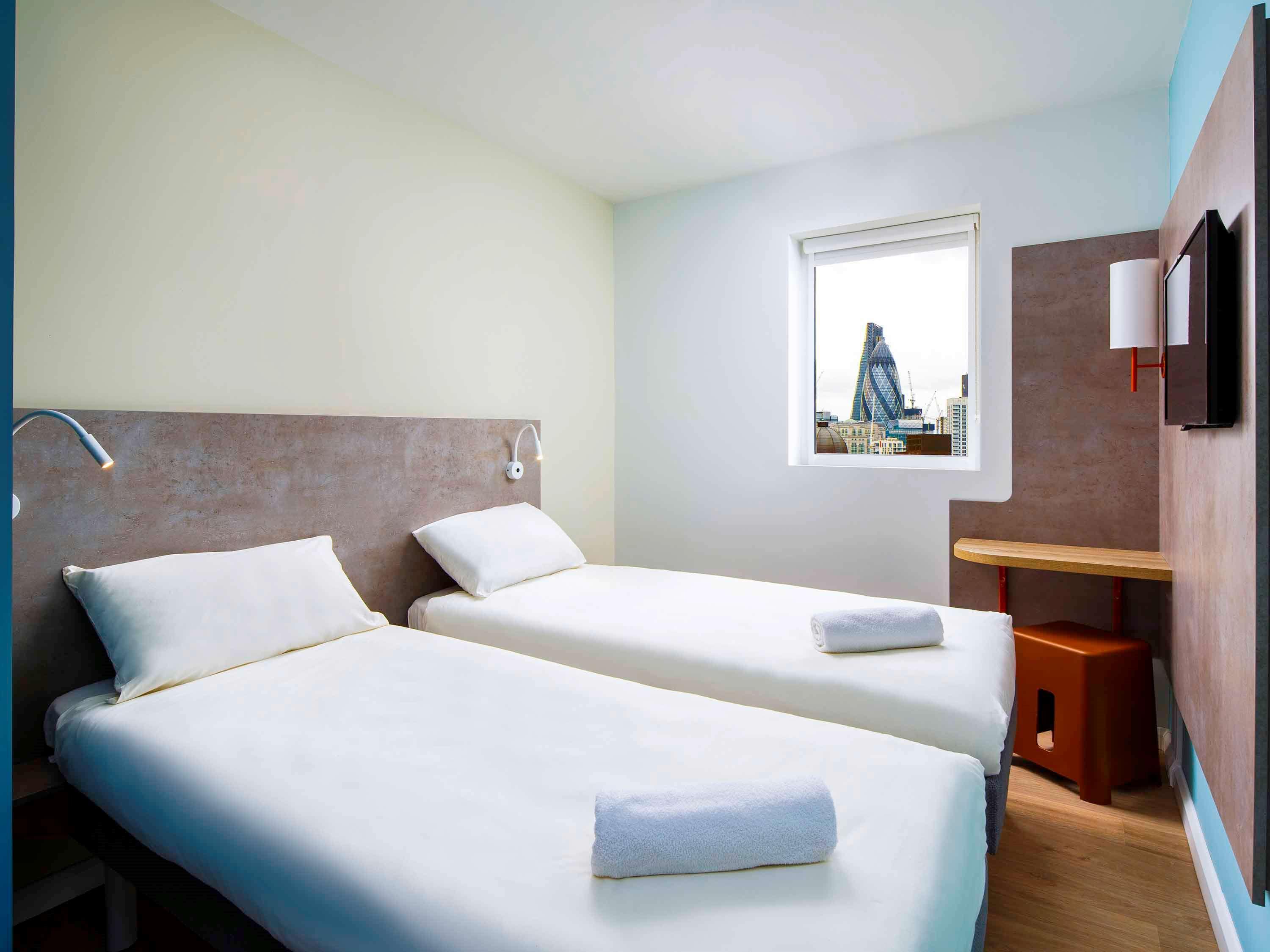 NEST, TWIN BEDS