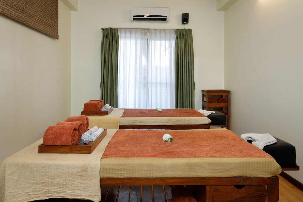 Shaligram Hotel 18/50