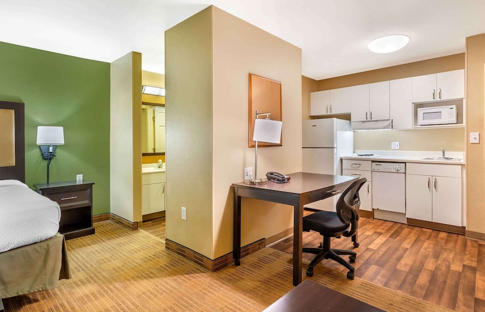 Extended Stay America - Boston - Westborough - Computer Dr. 29/38