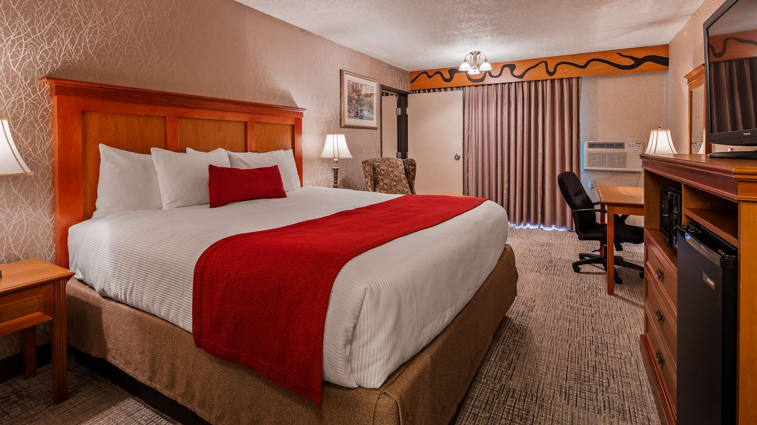 2 Rooms, Suite, King and Twin Beds, River View, 2 Bathrooms, Sofa, Balcony