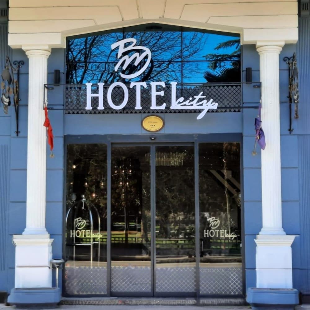 Amisos Hotel 4/70