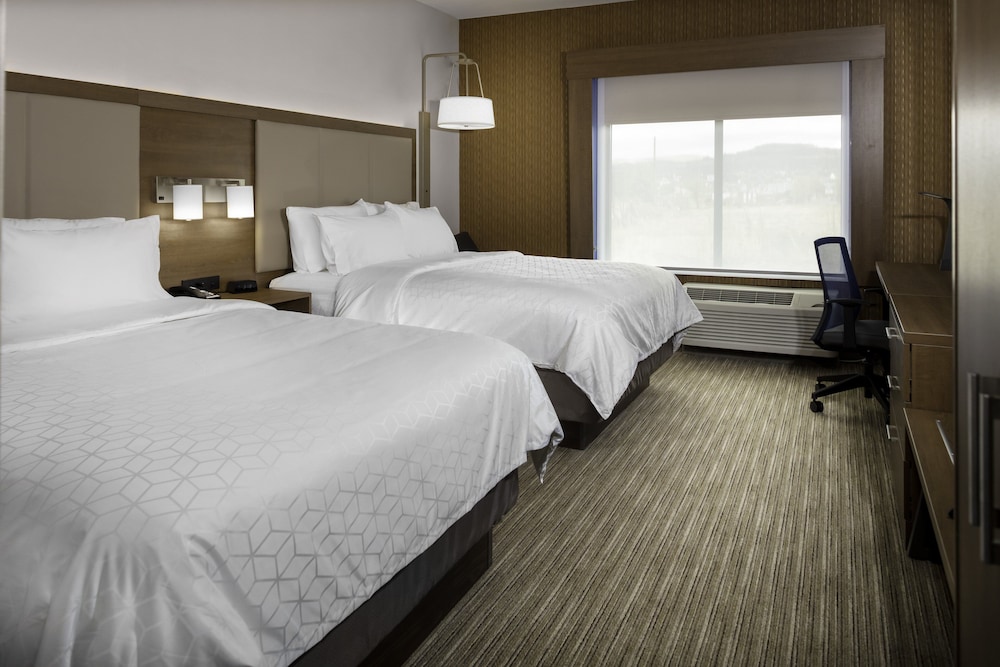 Holiday Inn Express Suites the Dalles 15/53