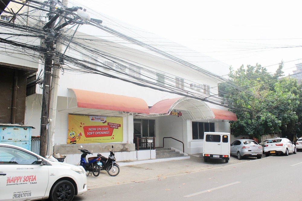 Travelbee Capitol Inn 18/20