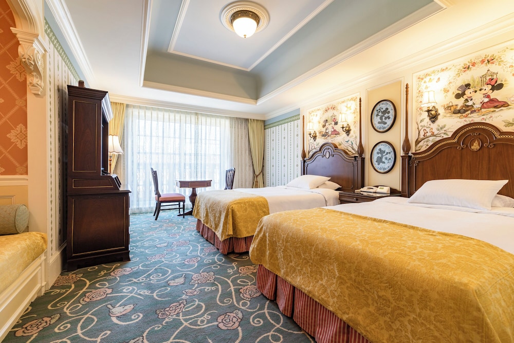 Tokyo Disneyland Hotel 17/50