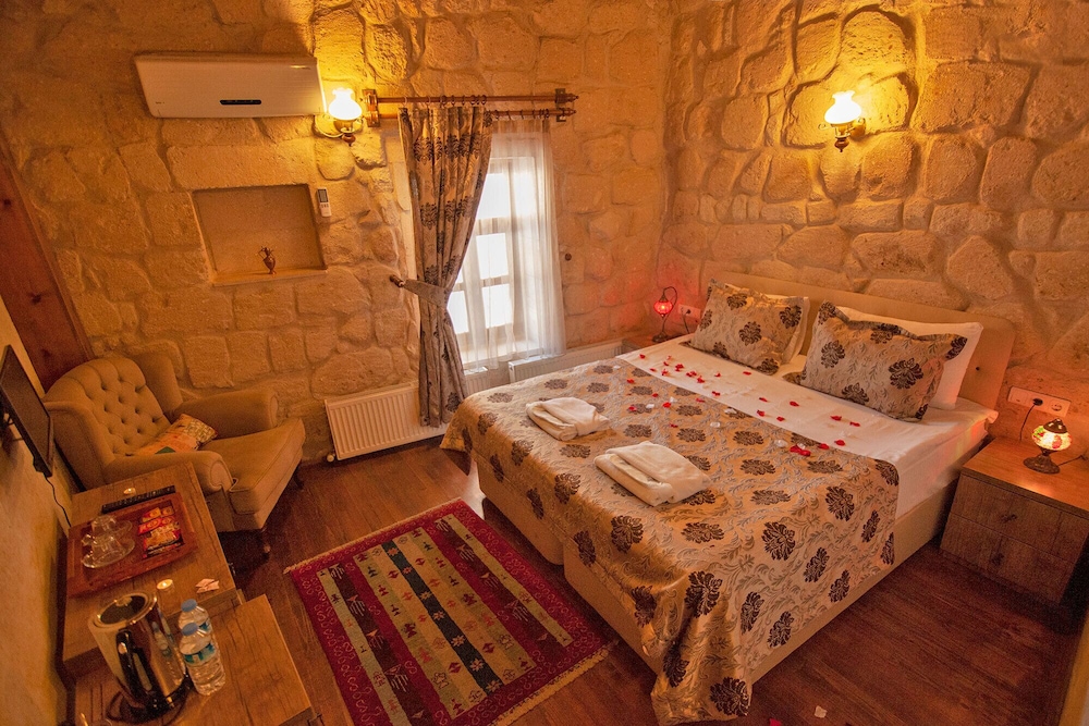 Diamond Of Cappadocia 12/50