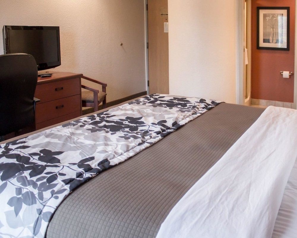 Sleep Inn Pelham Oak Mountain 13/40