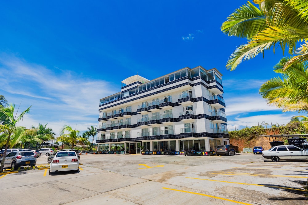 Hotel Verony Guatape 3/42