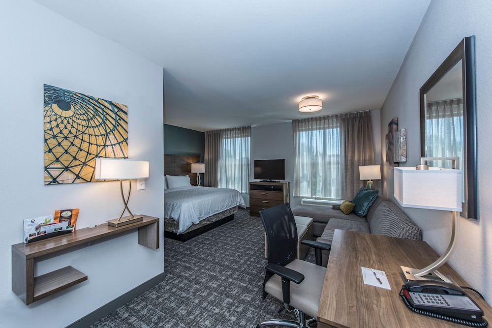 STAYBRIDGE SUITES CHARLESTON - MOUNT PLEASANT 37/60