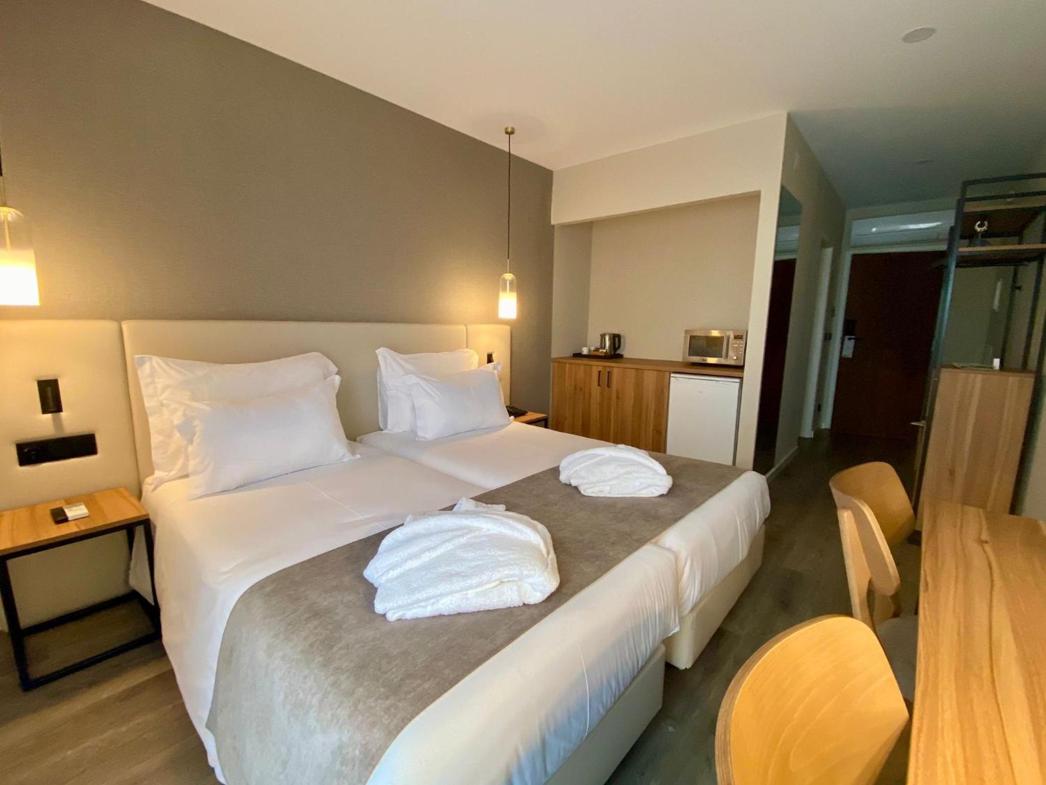 Plus, Twin Beds