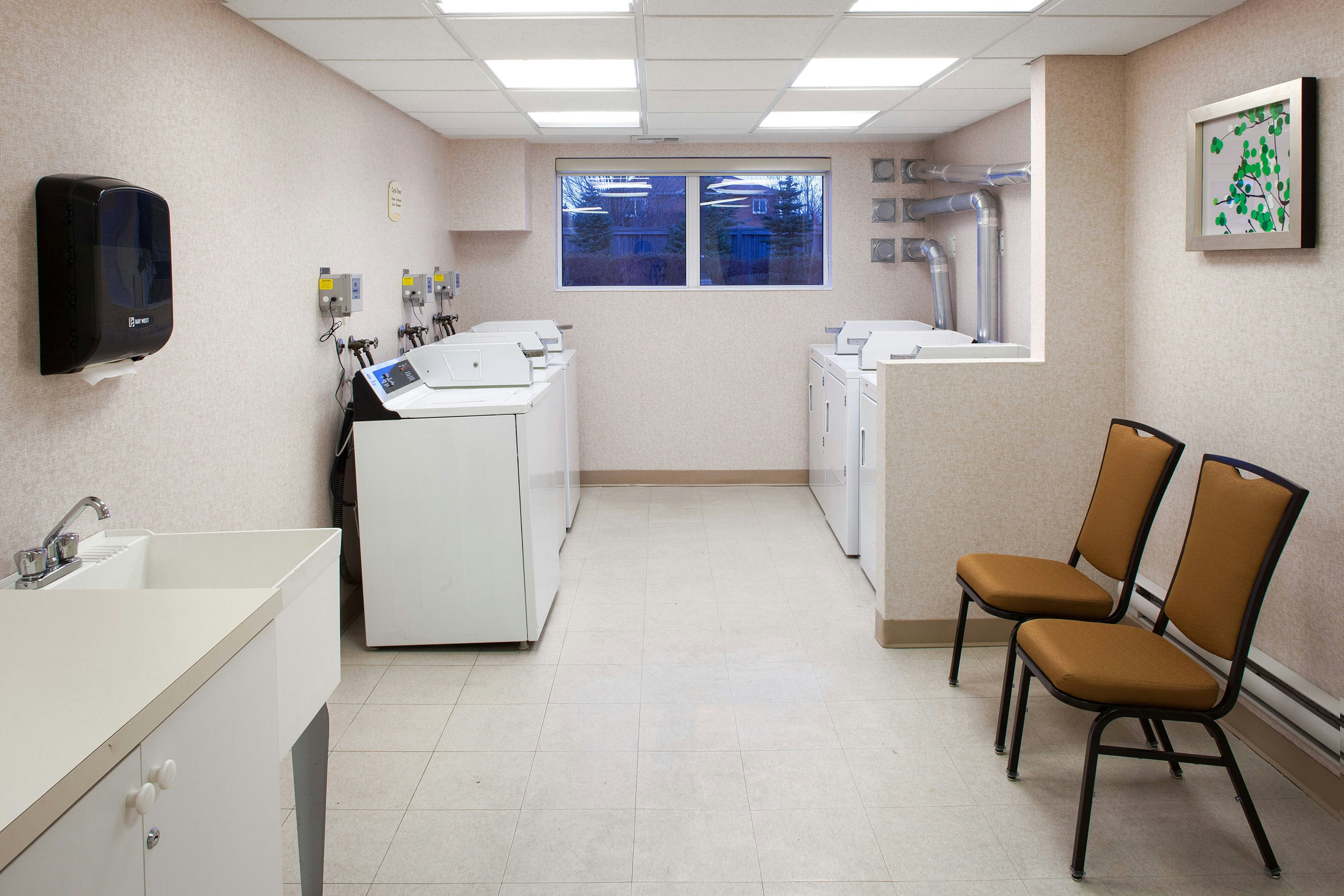 Residence Inn By Marriott Whitby 2/2