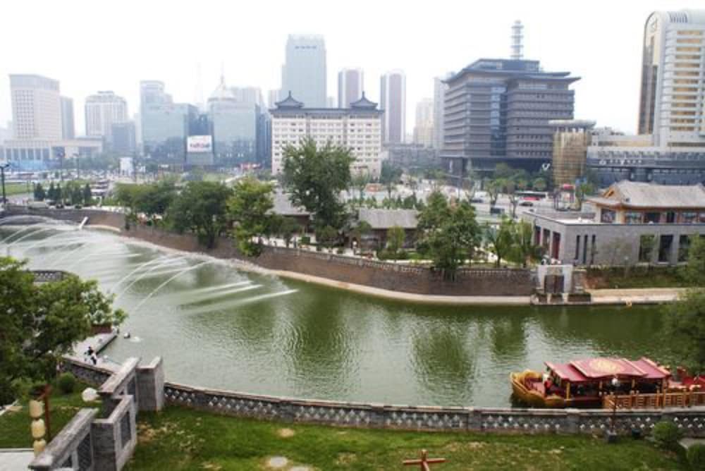 Xi’an Dajing Castle Hotel 44/50