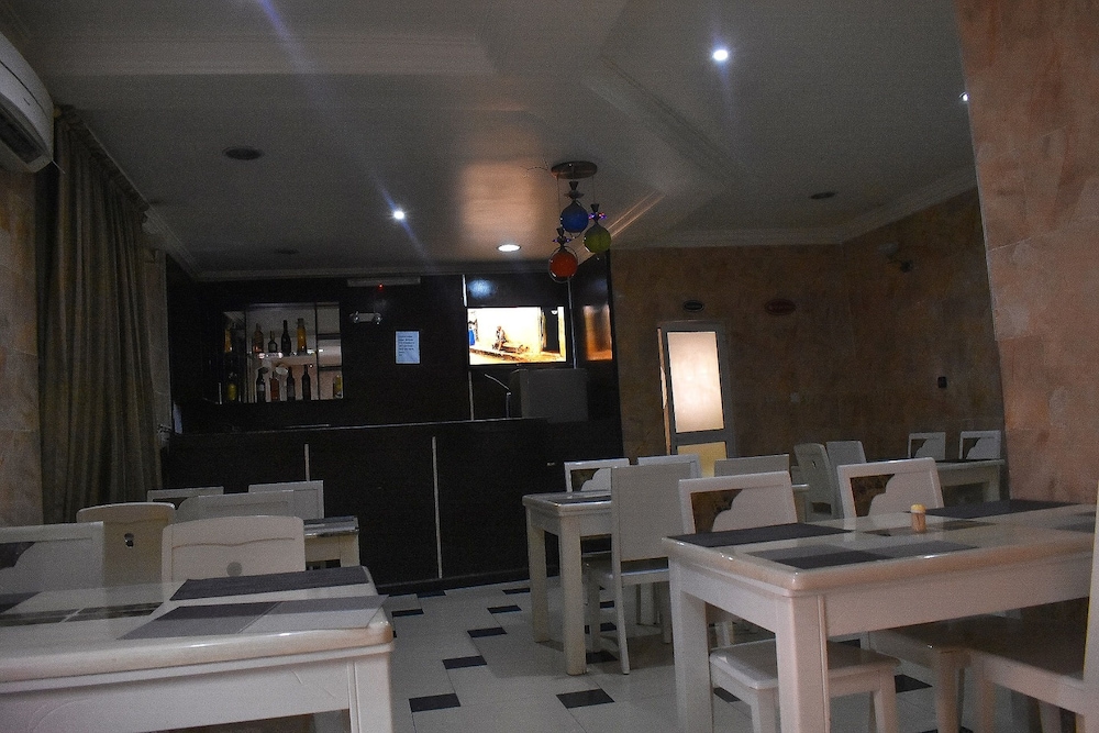 Dublina Suites 25/33