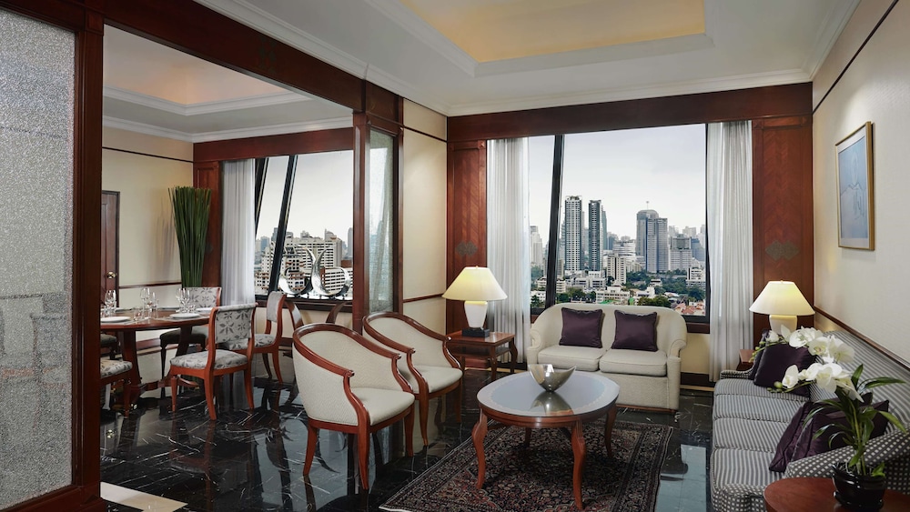 Grand Mercure Bangkok Atrium 47/72