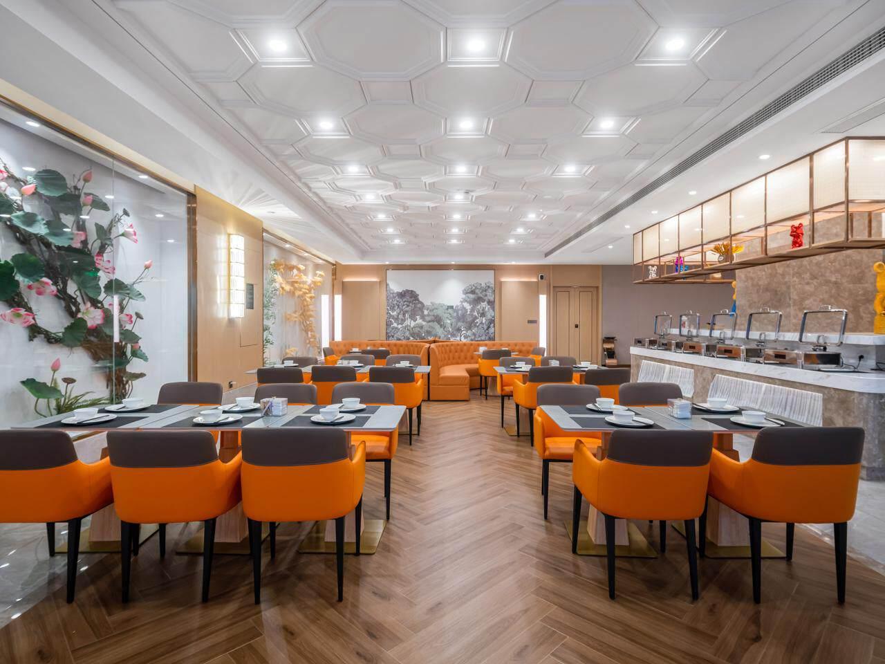 Vienna International Hotel (Chongqing Liangjiang New District Longxing Branch) 31/36