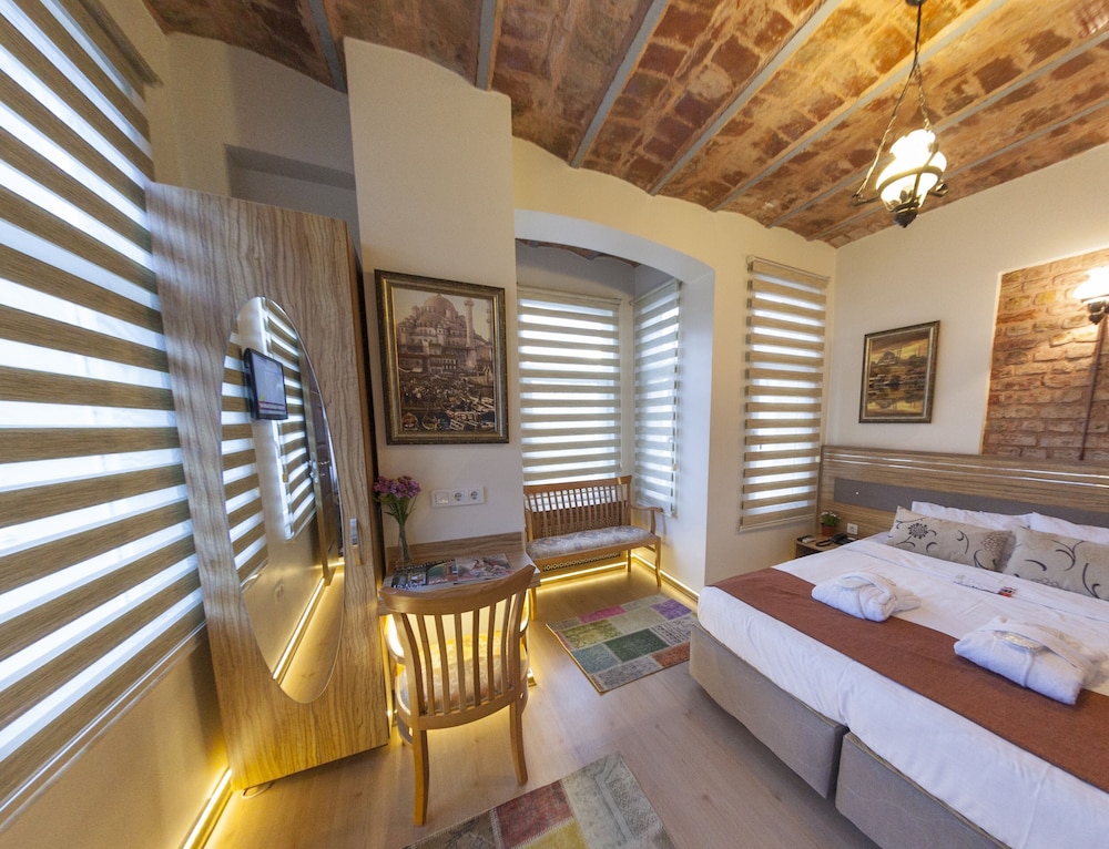 Fide Hotel 26/28