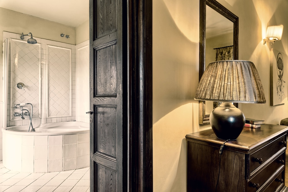 Borgo Di Pietrafitta Relais 17/74