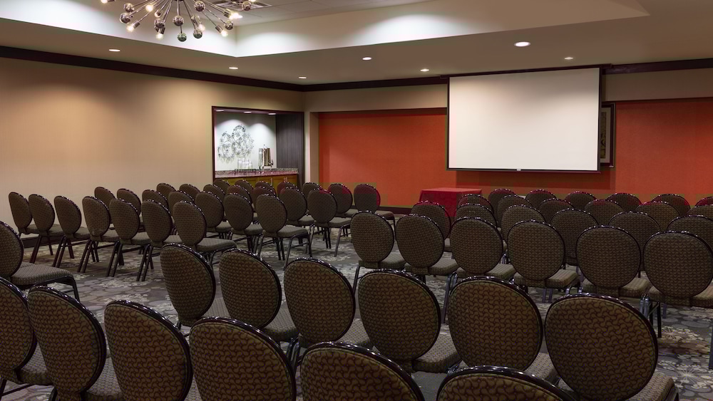 Holiday Inn & Suites Houston West - Westway Park, an IHG Hotel 50/59