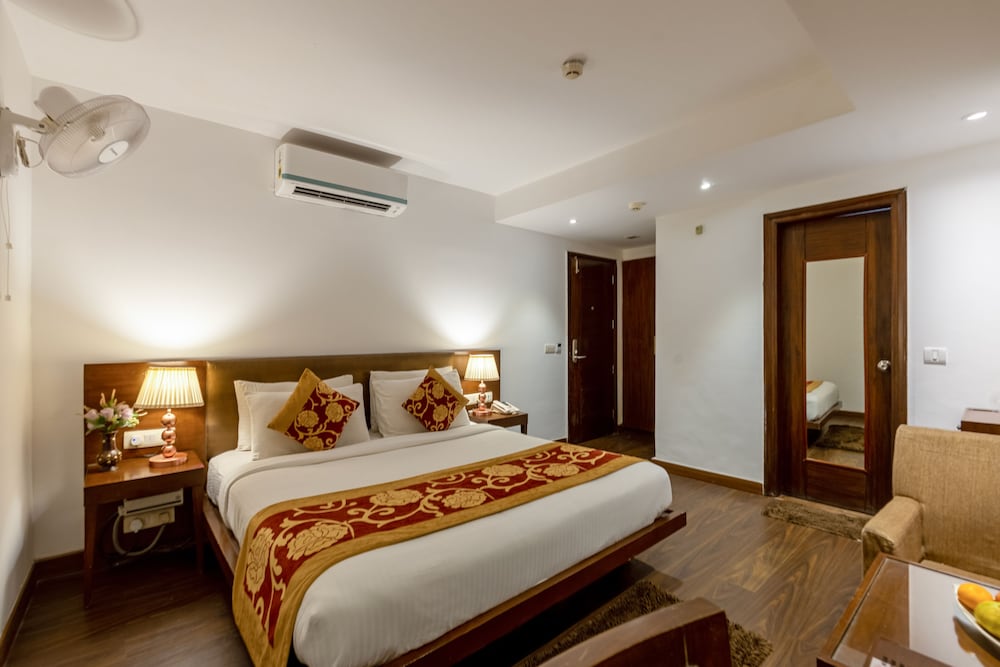 غرفة ديلوكس بسرير كينج، Hotel Arch Plaza 6/10