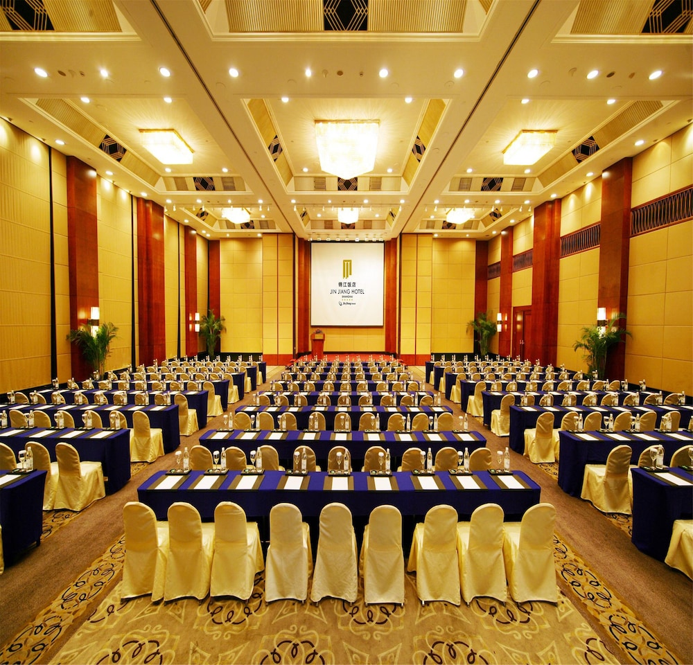 Jin Jiang Hotel 39/50