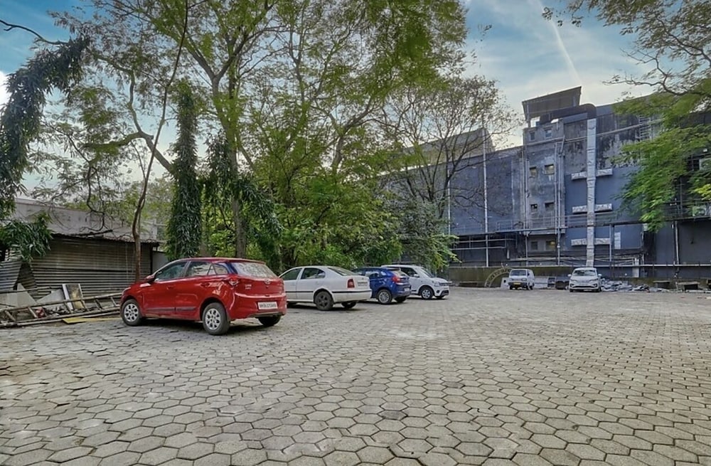 HOTEL KANCHAN TILAK 20/23