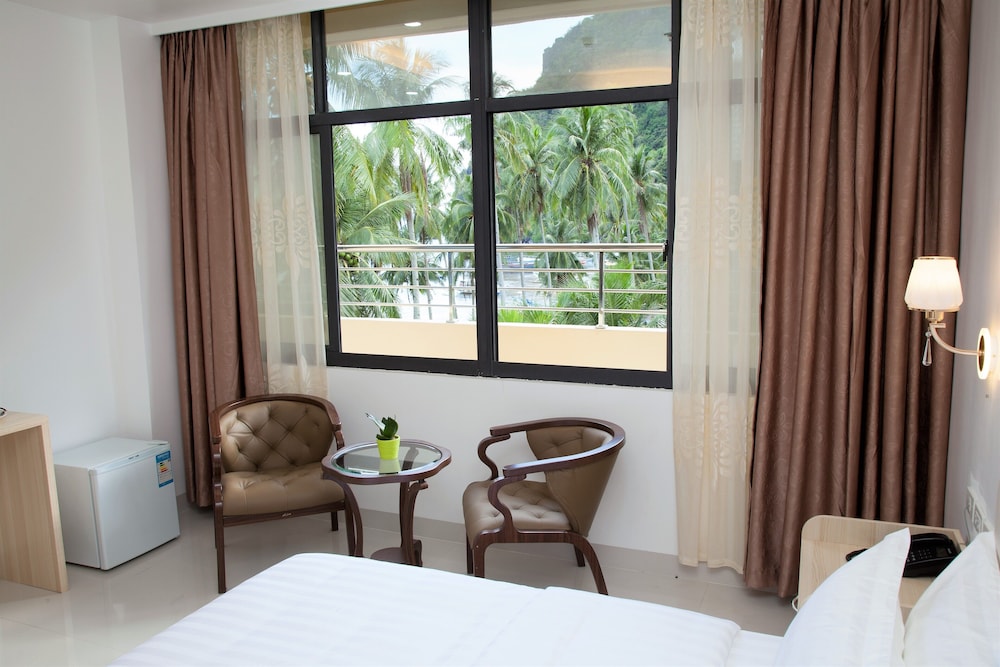 One El Nido Suite 72/96