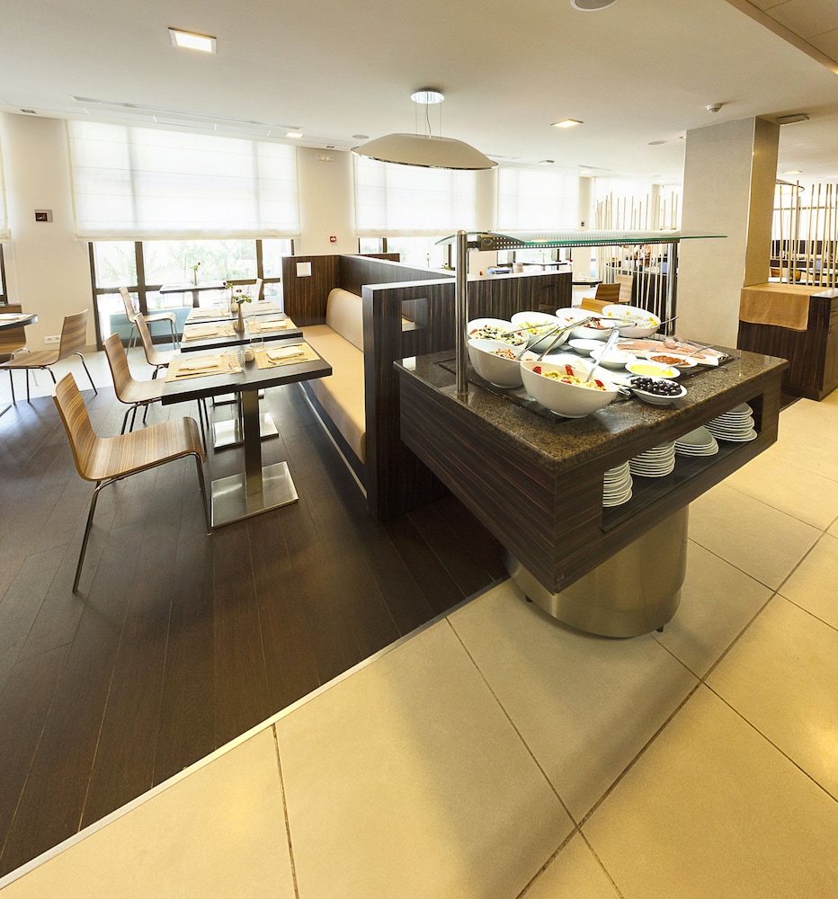 Ibis Tunis 47/70