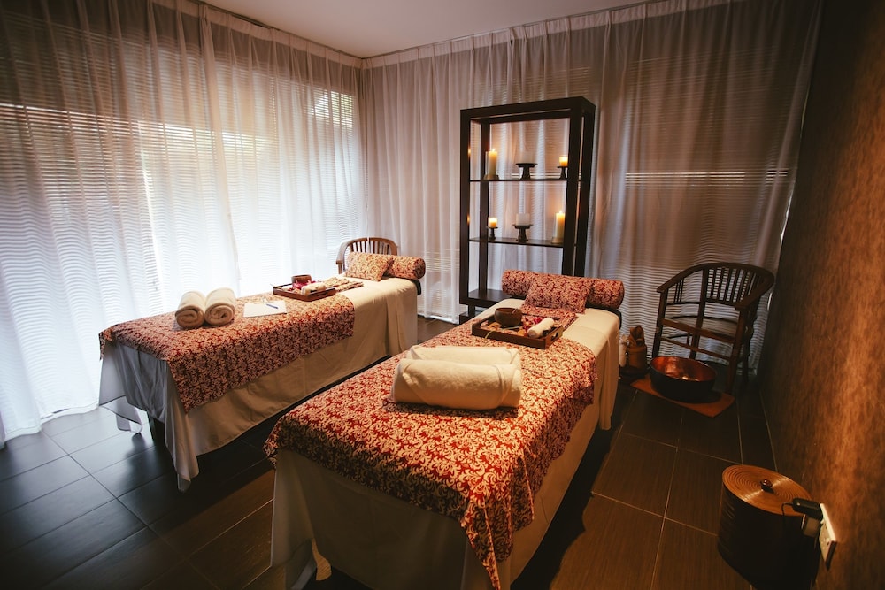 Sand & Sandals Desaru Beach Resort & Spa 21/49