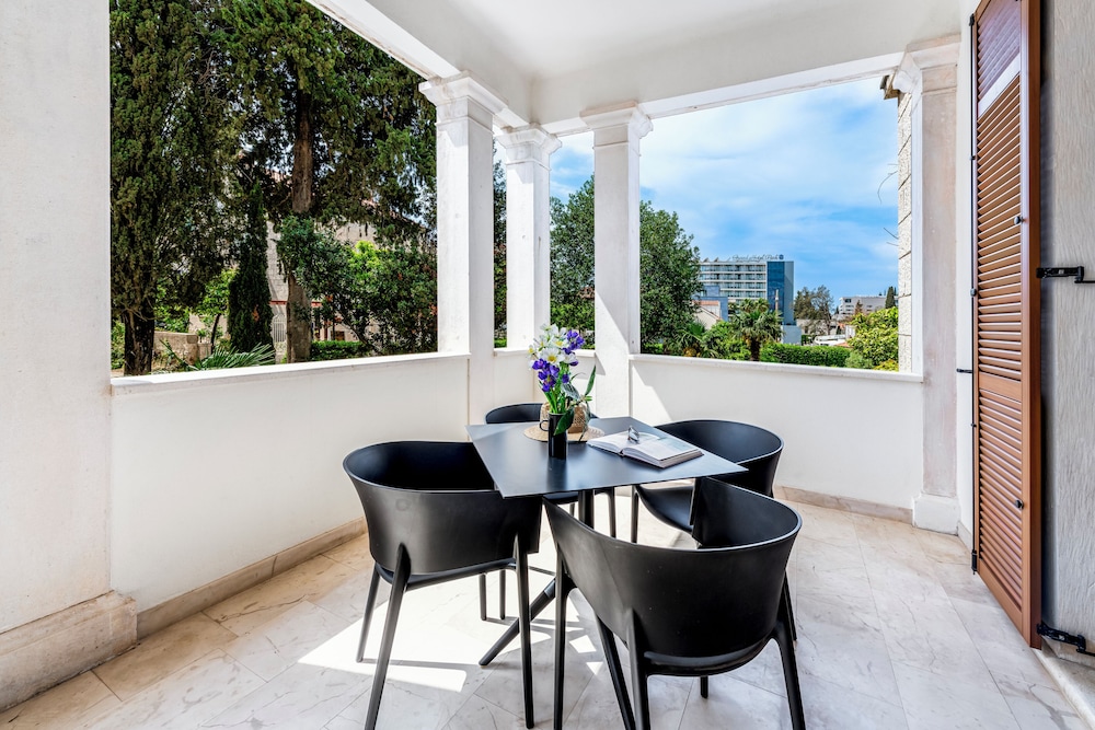 Boutique Villa Filaus 49/73