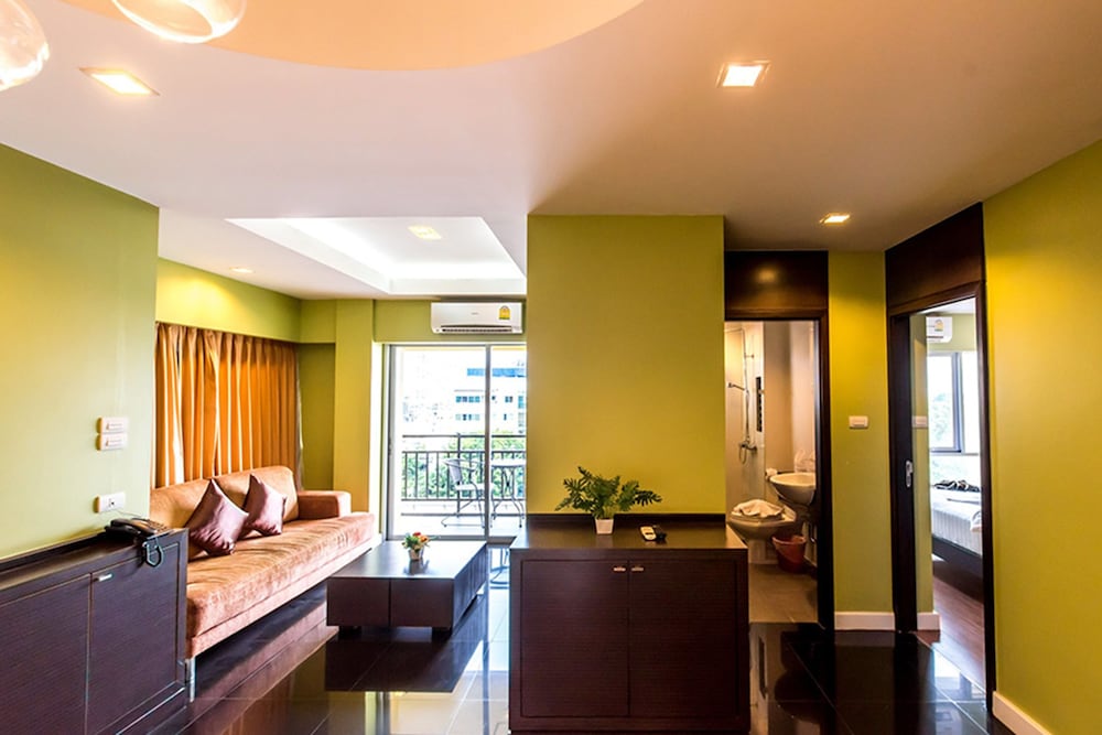 Palette Bella B All Suites Bangkok Hotel 24/57