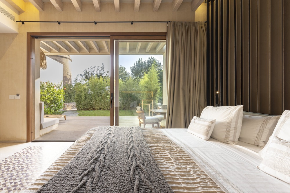 Garden, Deluxe, Double Bed