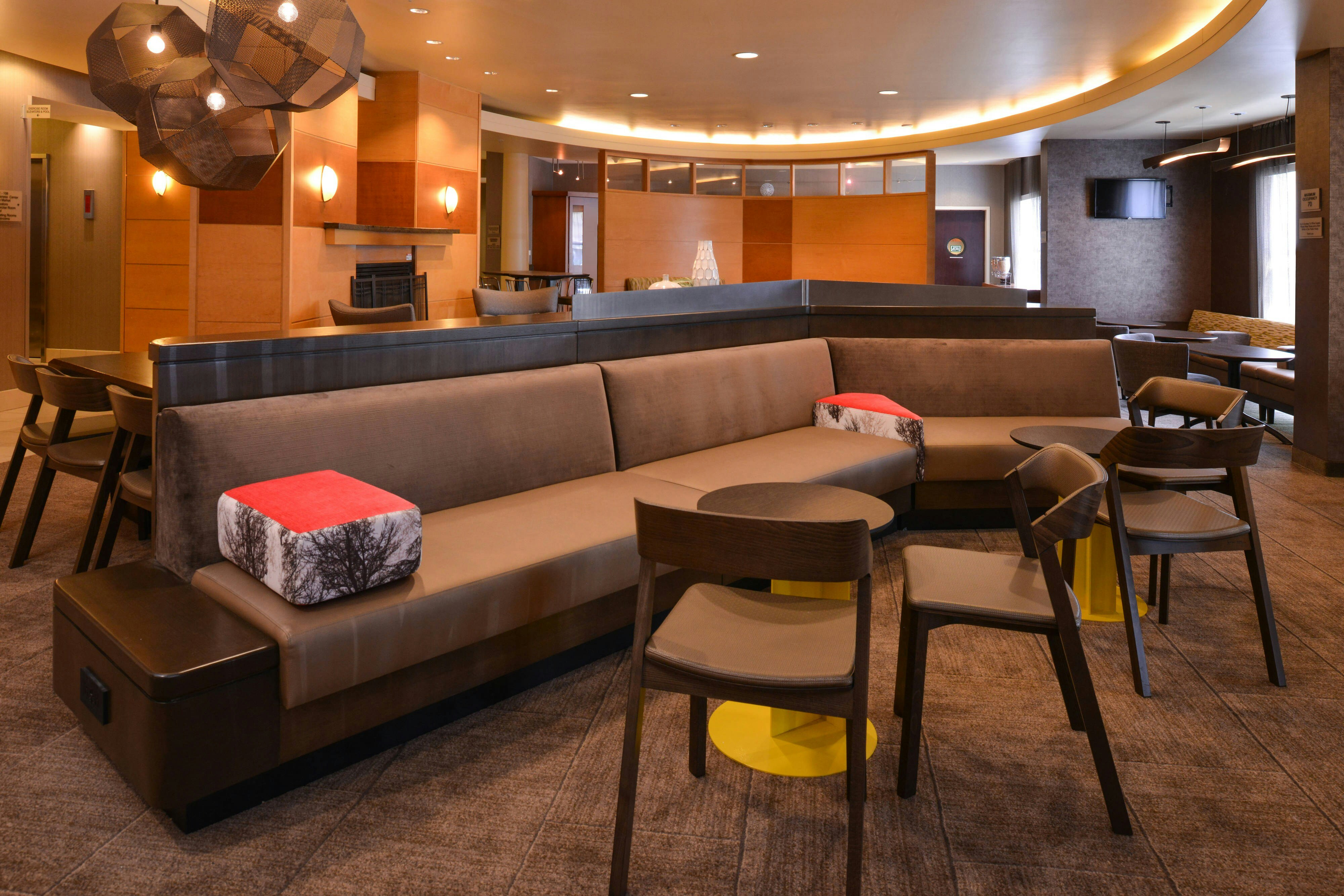 Springhill Suites Pittsburgh Mills 28/43