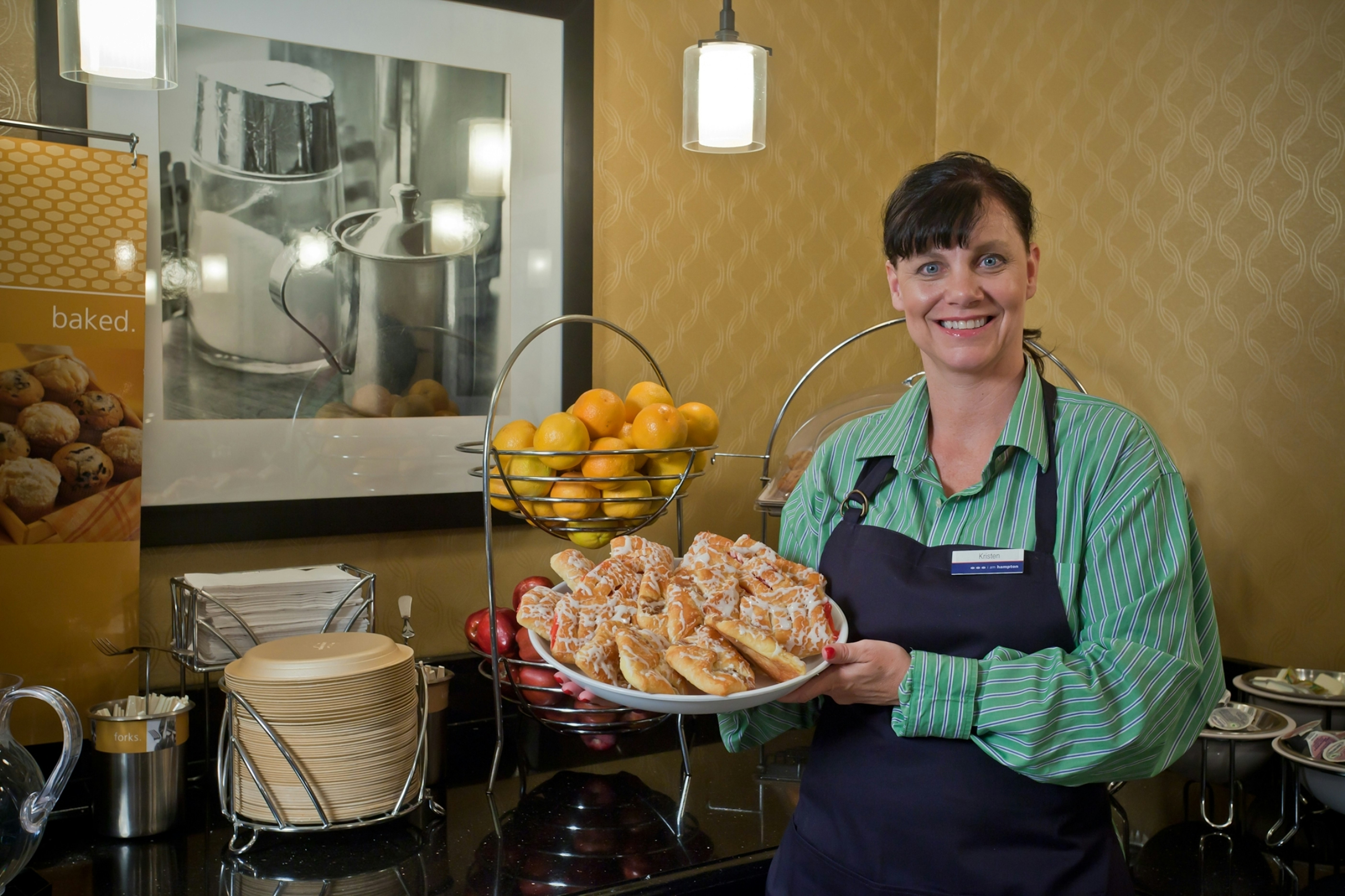 Hampton Inn Suites Salt Lake City Airport 28/82