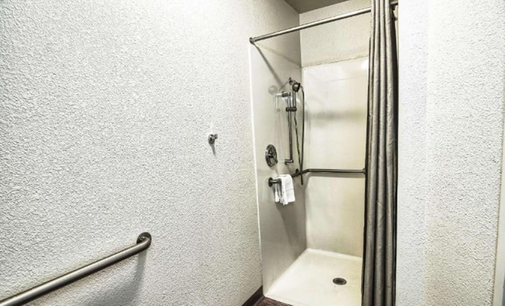 Motel6 Coeur D'Alene, ID 53/55