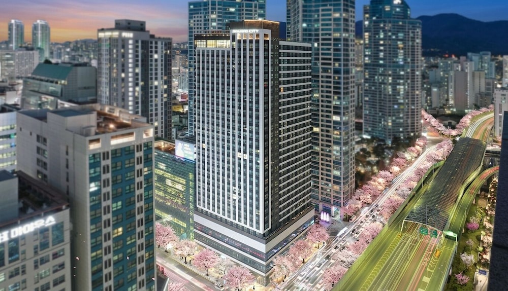 Sota Suite Busan Seomyeon 2/51