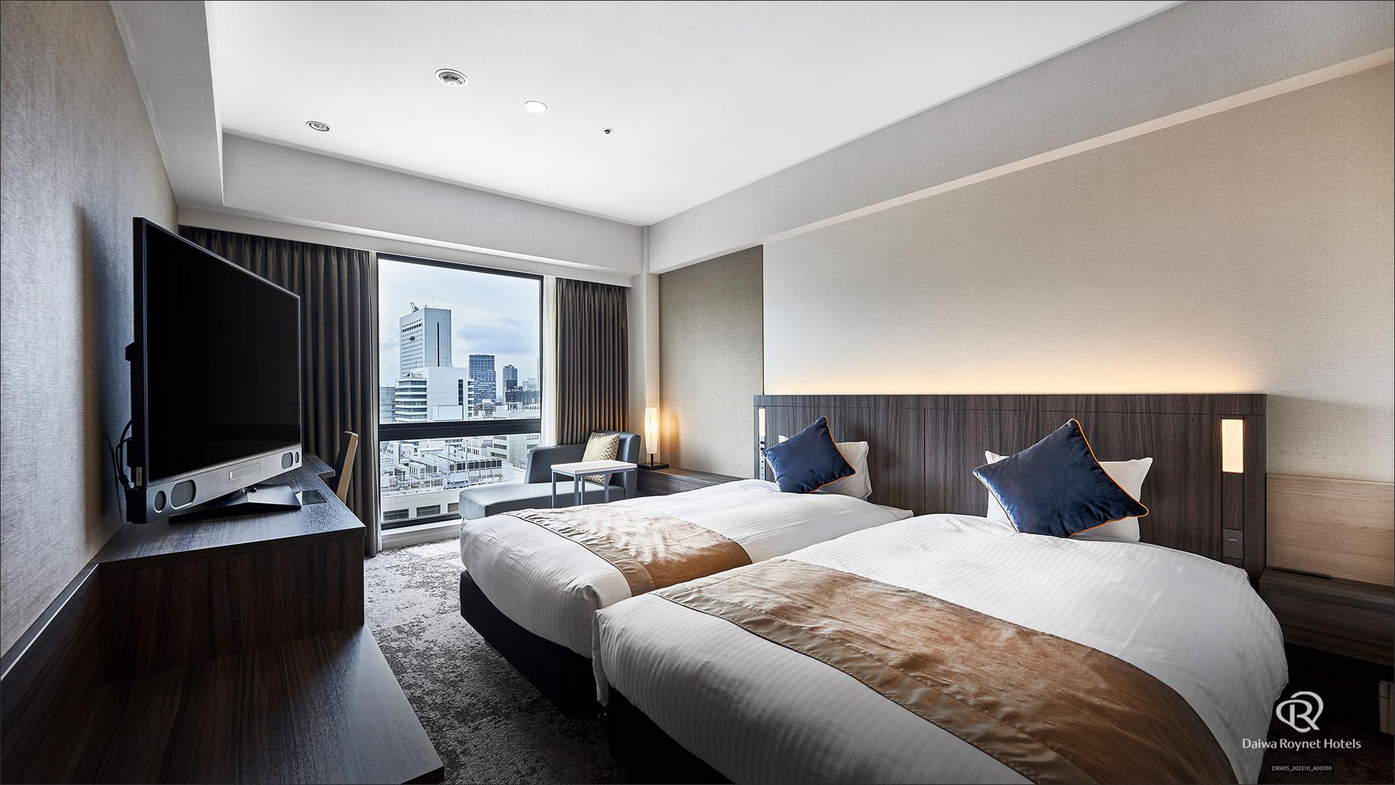 Hollywood, Standard, Twin Beds