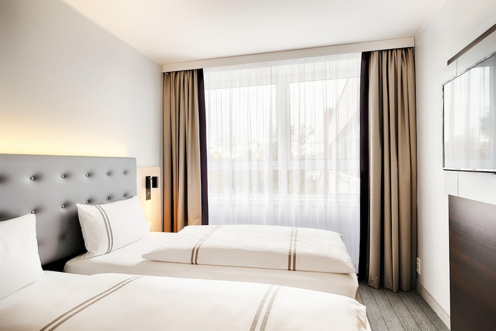 Premier Inn Cologne City Centre hotel 6/50